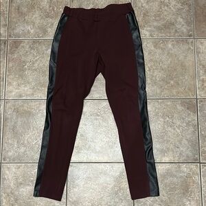 RD Style Stylish Burgundy Leggings with Black Leather-like Side Stripes Size L